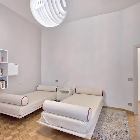 Easylife - - Piazza Guido Monaco 1 * 阿雷佐