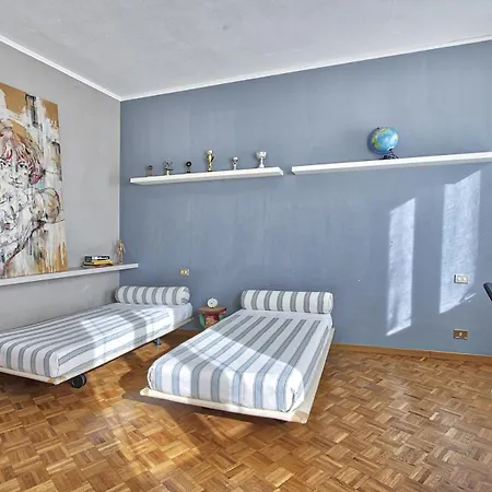 公寓 Easylife - - Piazza Guido Monaco 1 *