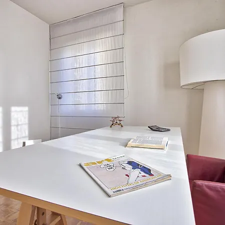 公寓 Easylife - - Piazza Guido Monaco 1 *